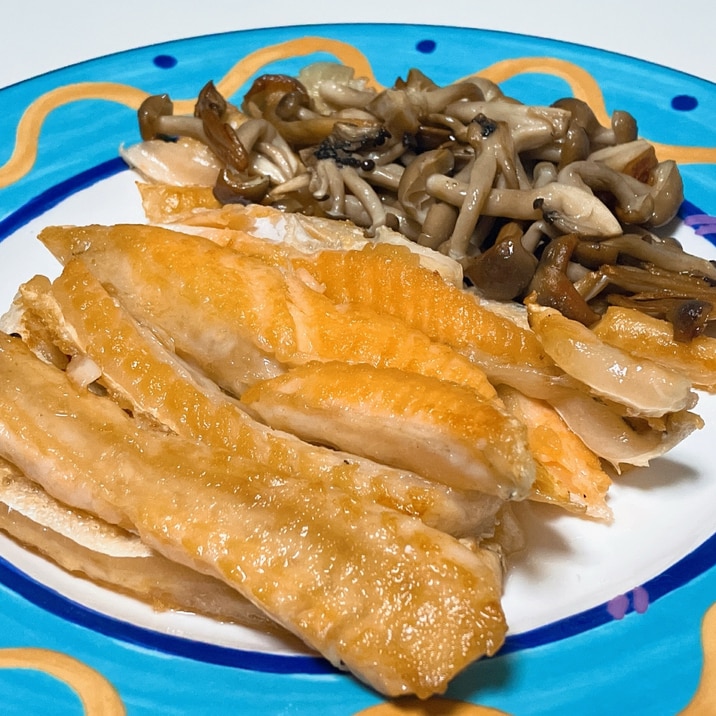 サーモンハラス焼き